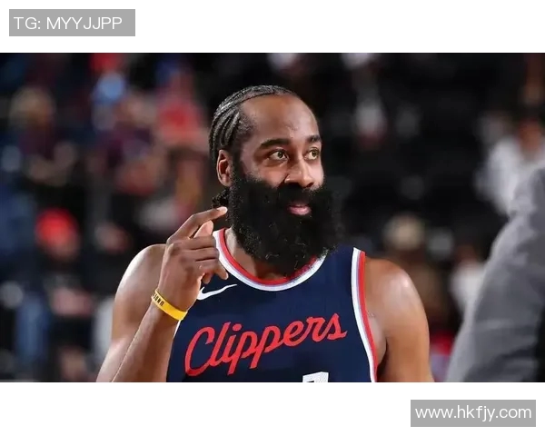 哈登37分领衔，火箭力克雷霆首战告捷