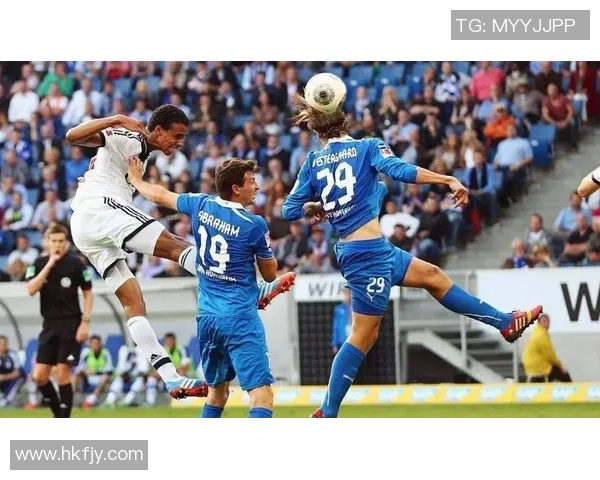 汉堡成功踩碎弗赖堡垂指德甲冠军之路