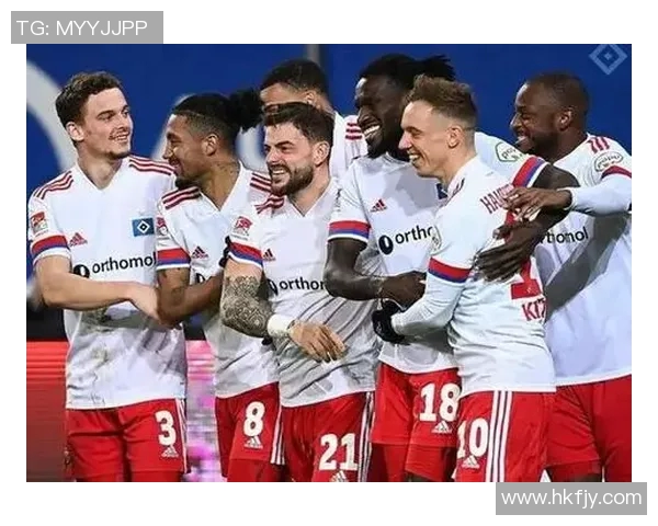 汉堡队大胜，德甲升班马崭露头角