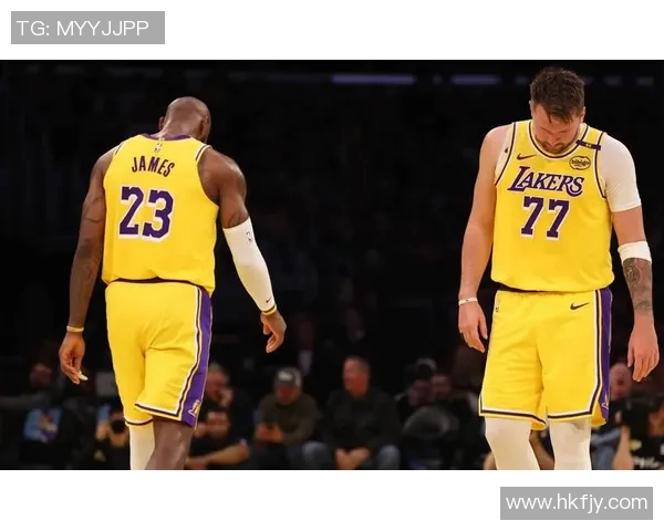 湖人官方宣布签下前MVP，备战新赛季