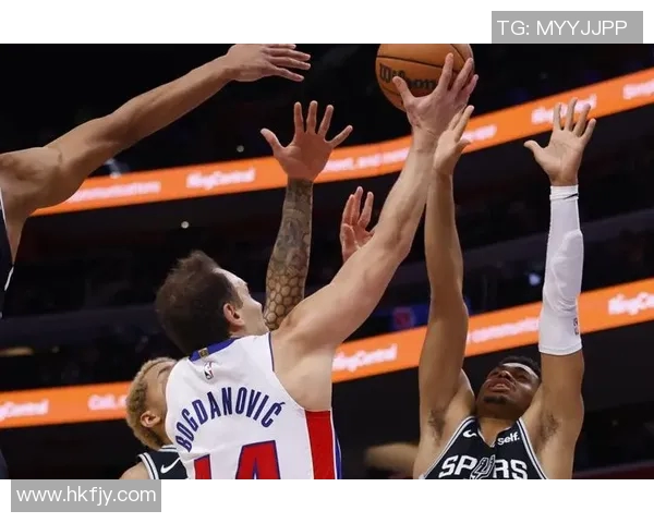 马刺小将沃克因伤休战两周，波波维奇寄语：希望他尽快康复