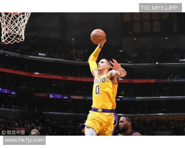 库兹马交出勒布朗，15小将刷分高度值得期待