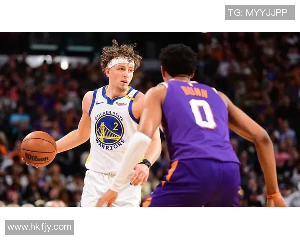 汤普森复出后表现低迷，勇士球迷呼吁更多机会